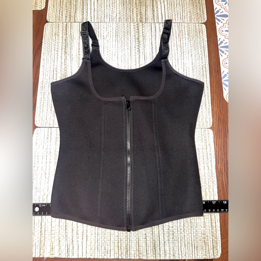 Shapeware Waste Trainers Size: L